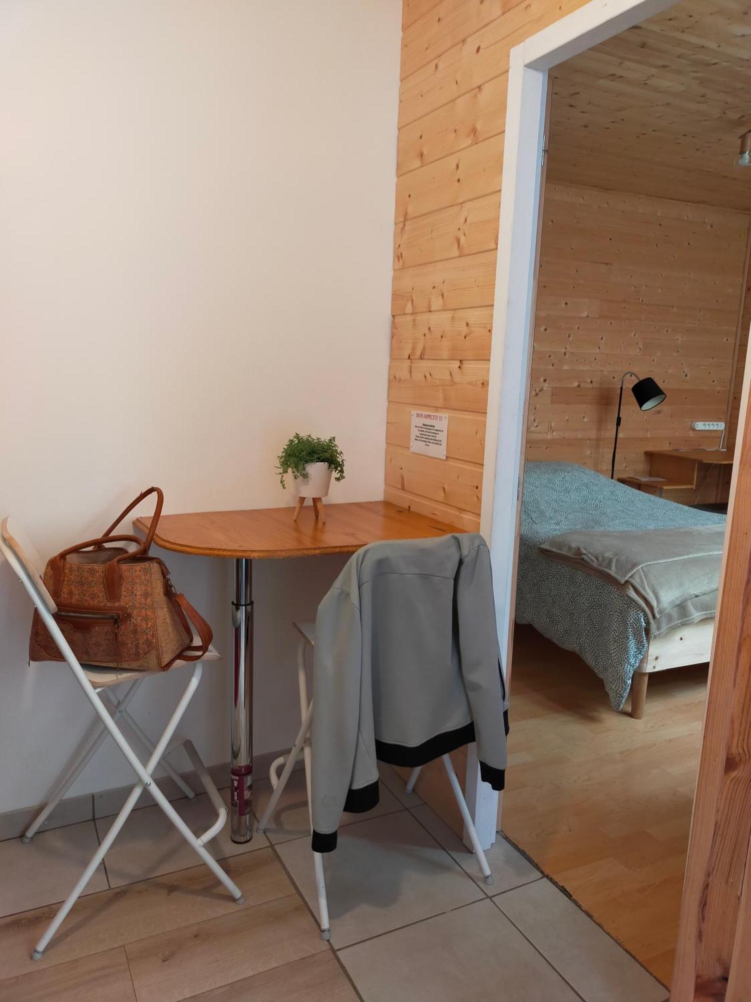 Julio Cesar Poligny Jura Apartment Стая снимка